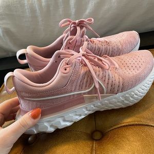 Nike React Infinity 3- light pink